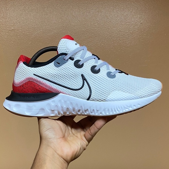 Nike Renew Run “White University Red Black Gum” Size 10.5 - Picture 4 of 16